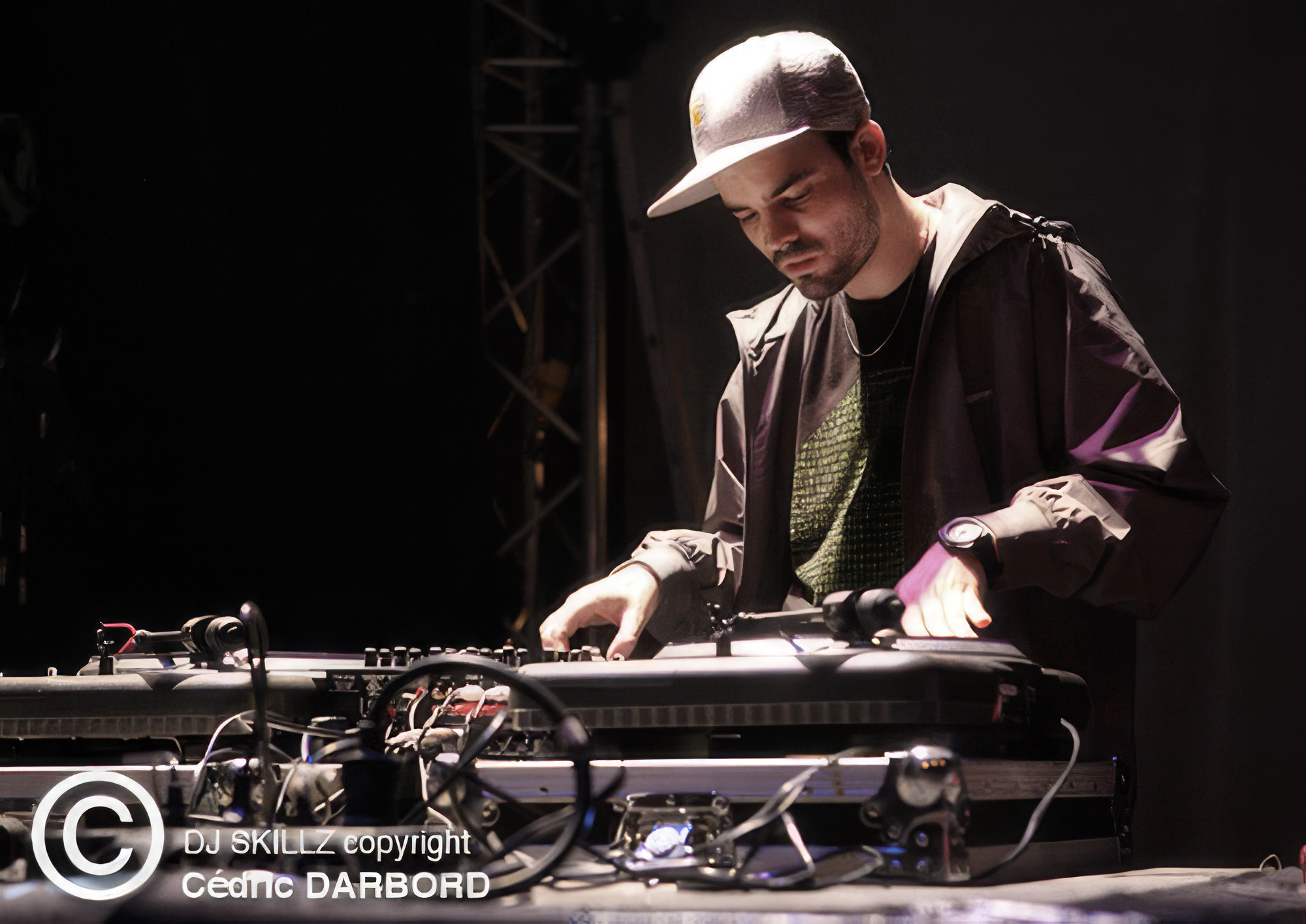 IDA 2011 - Dj Skillz IDA 2011 - Dj Skillz