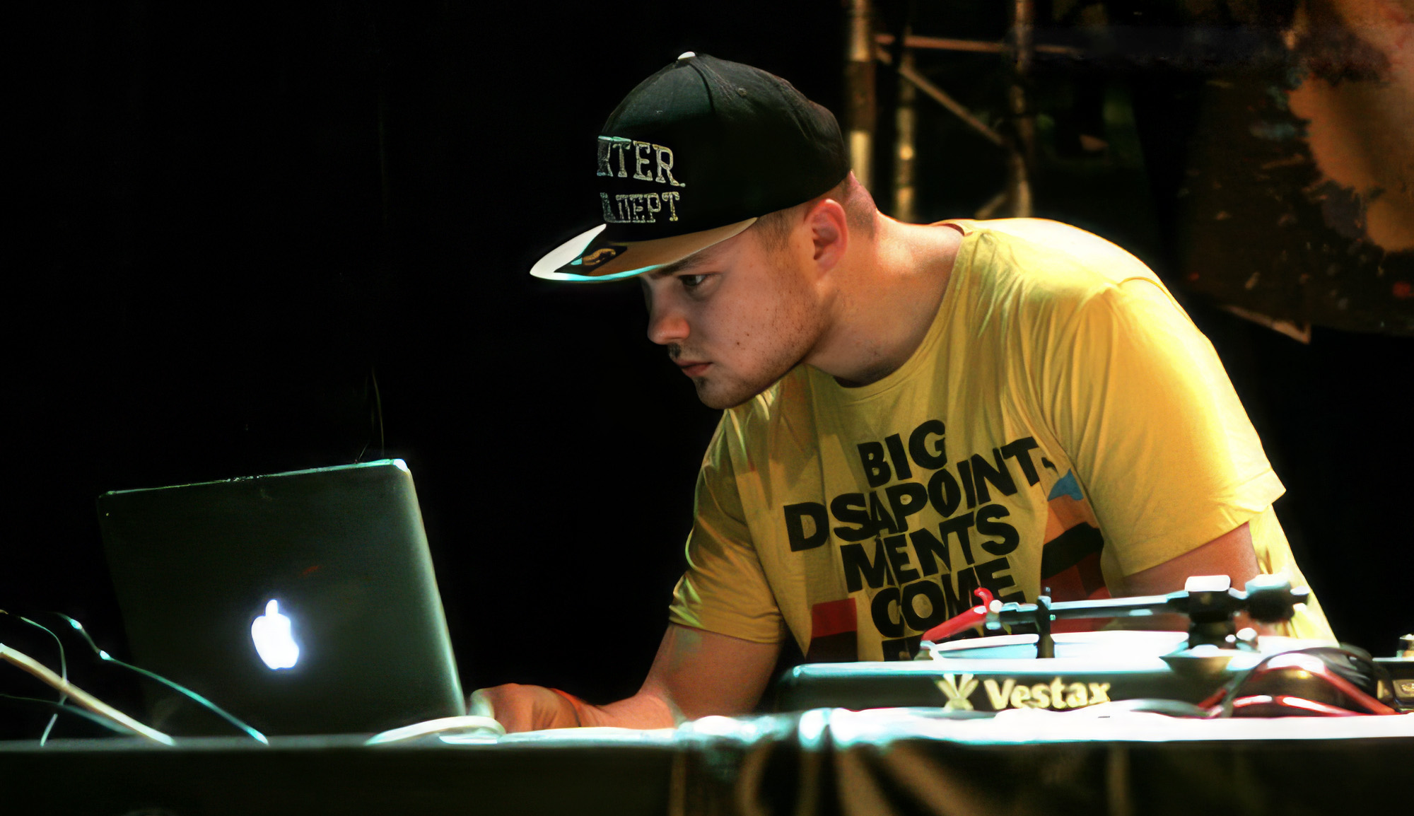 Dj Groove Sparkz Dj Groove Sparkz