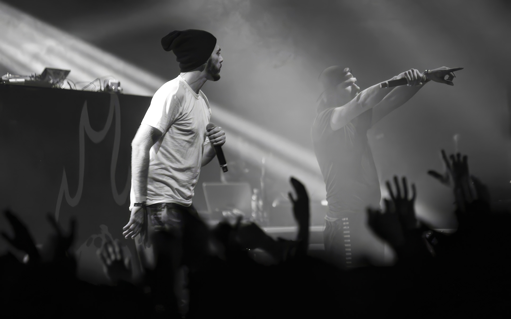 Casseurs Flowters (Orelsan & Gringe) au festival Woodstower en 2014