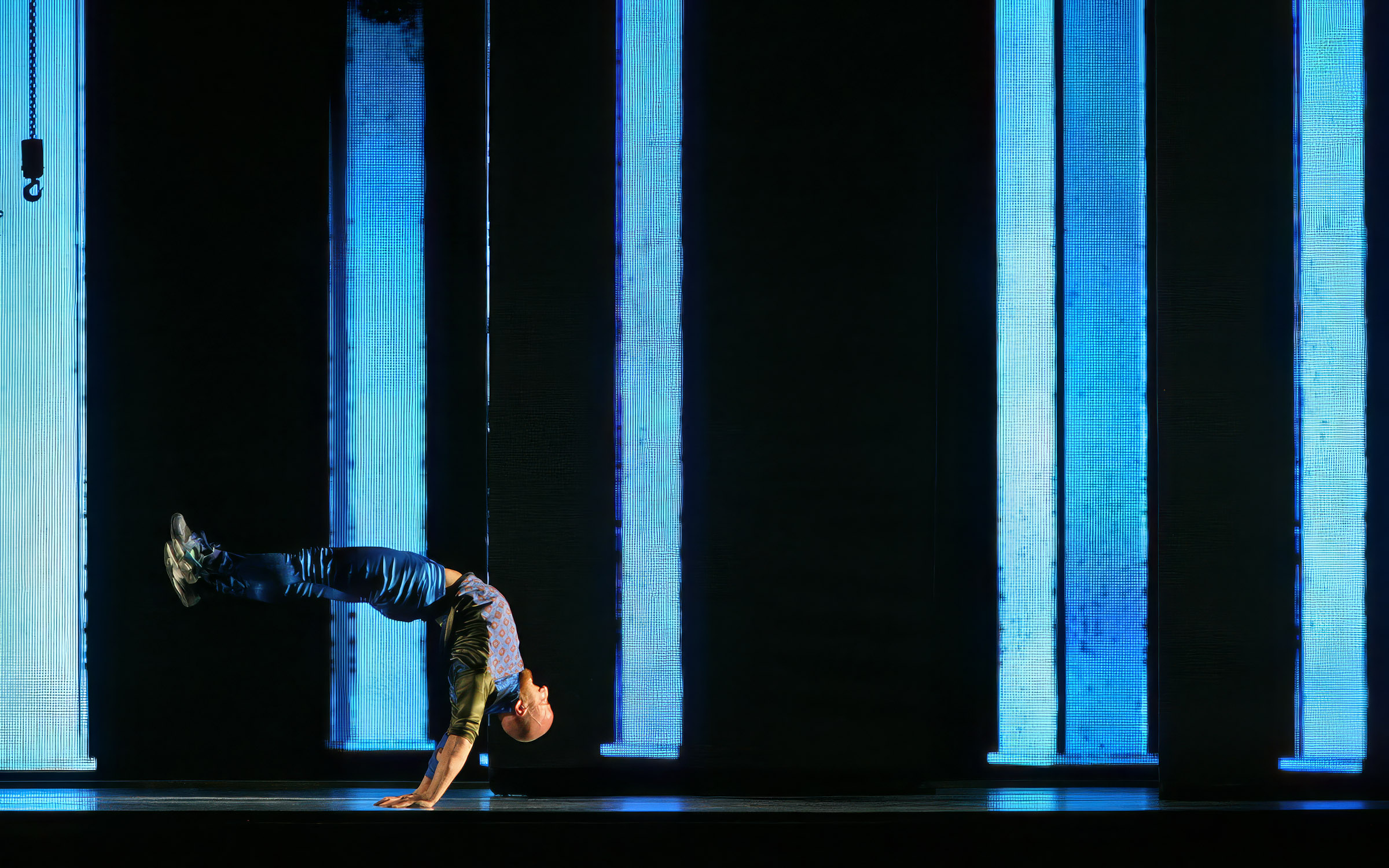Redbull Flying Illusion